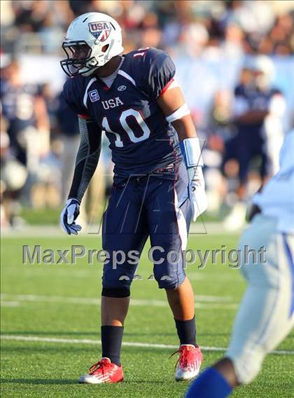 Thumbnail 2 in USA Team vs. World Team (International Bowl) photogallery.