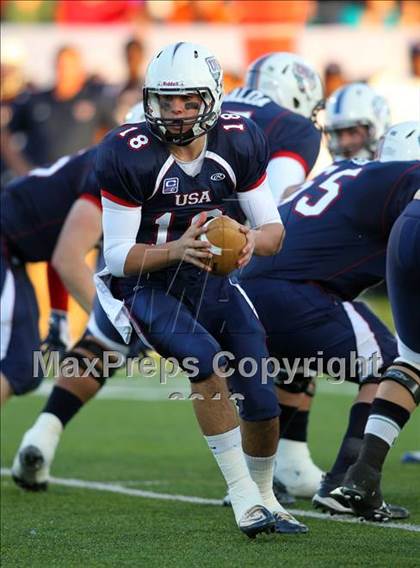 Thumbnail 1 in USA Team vs. World Team (International Bowl) photogallery.