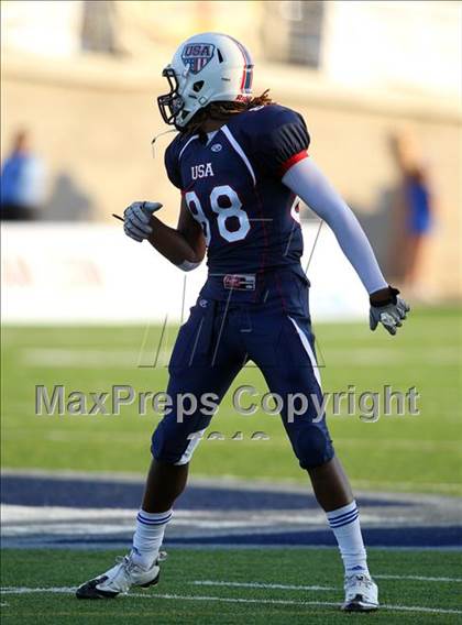 Thumbnail 1 in USA Team vs. World Team (International Bowl) photogallery.