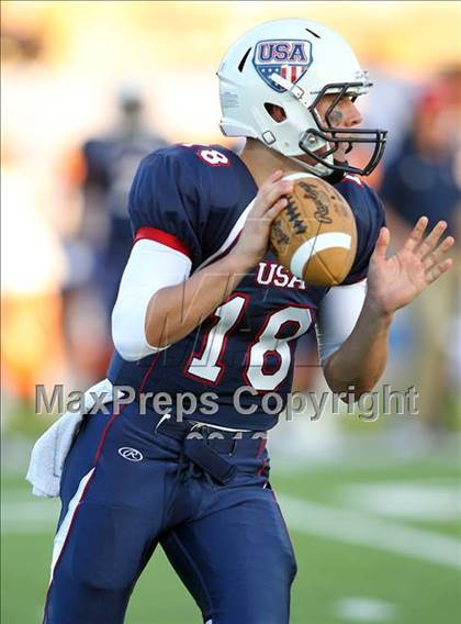 Thumbnail 2 in USA Team vs. World Team (International Bowl) photogallery.