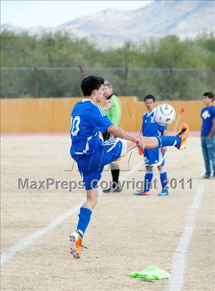 Thumbnail 2 in Sahuarita vs. Sabino (Chris Mair Tournament) photogallery.