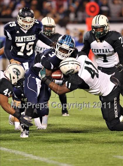 Thumbnail 1 in Dr. Phillips vs. Central (FHSAA 6A Final)  photogallery.