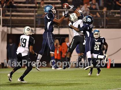 Thumbnail 3 in Dr. Phillips vs. Central (FHSAA 6A Final)  photogallery.