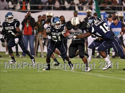 Thumbnail 3 in Dr. Phillips vs. Central (FHSAA 6A Final)  photogallery.