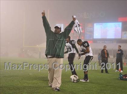 Thumbnail 2 in Dr. Phillips vs. Central (FHSAA 6A Final)  photogallery.