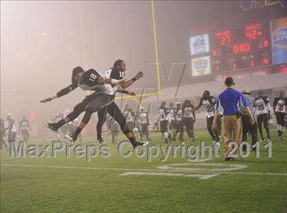 Thumbnail 2 in Dr. Phillips vs. Central (FHSAA 6A Final)  photogallery.