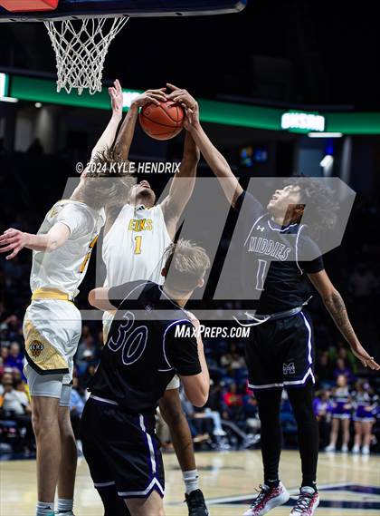 Thumbnail 1 in Middletown @ Centerville (OHSAA Division I Region 4 District Final) photogallery.
