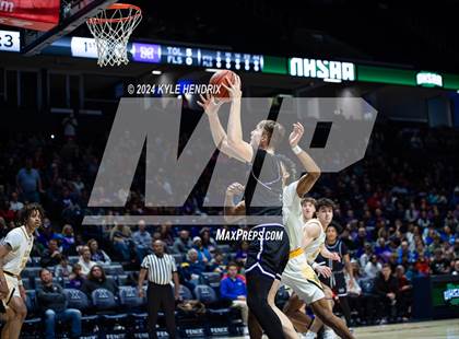 Thumbnail 1 in Middletown @ Centerville (OHSAA Division I Region 4 District Final) photogallery.