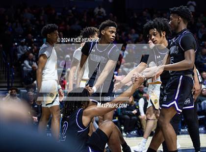 Thumbnail 1 in Middletown @ Centerville (OHSAA Division I Region 4 District Final) photogallery.