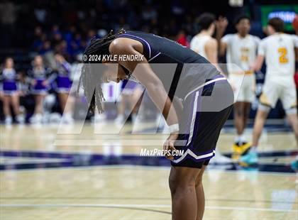 Thumbnail 2 in Middletown @ Centerville (OHSAA Division I Region 4 District Final) photogallery.