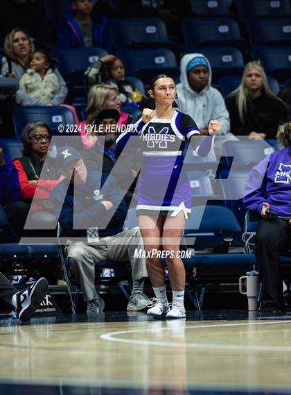 Thumbnail 1 in Middletown @ Centerville (OHSAA Division I Region 4 District Final) photogallery.