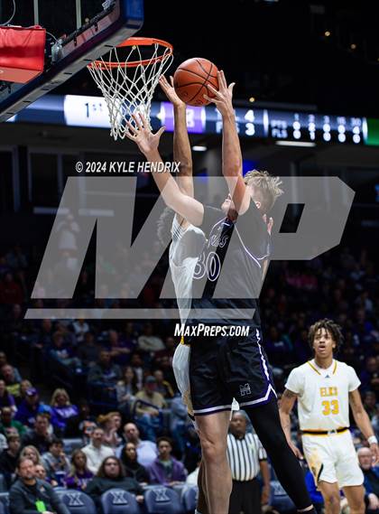 Thumbnail 1 in Middletown @ Centerville (OHSAA Division I Region 4 District Final) photogallery.
