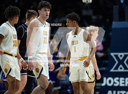 Thumbnail 1 in Middletown @ Centerville (OHSAA Division I Region 4 District Final) photogallery.