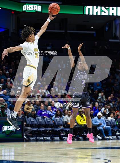Thumbnail 3 in Middletown @ Centerville (OHSAA Division I Region 4 District Final) photogallery.