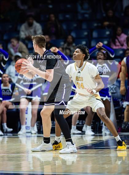 Thumbnail 3 in Middletown @ Centerville (OHSAA Division I Region 4 District Final) photogallery.