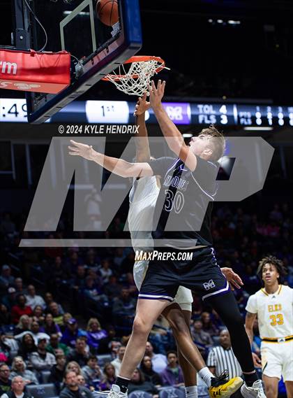 Thumbnail 2 in Middletown @ Centerville (OHSAA Division I Region 4 District Final) photogallery.