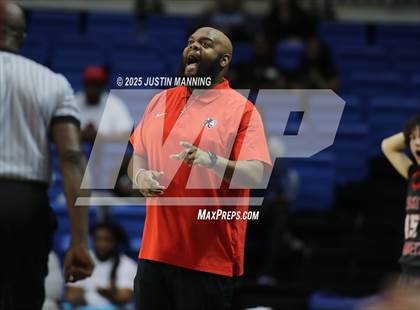 Thumbnail 2 in East Poinsett County vs. Tuckerman (AAA 2A State Final) photogallery.