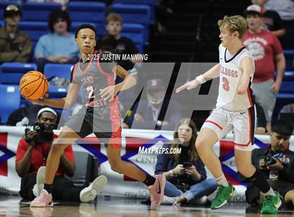 Thumbnail 2 in East Poinsett County vs. Tuckerman (AAA 2A State Final) photogallery.