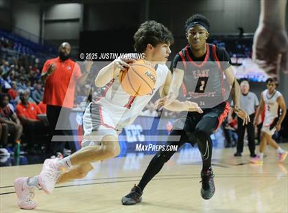 Thumbnail 3 in East Poinsett County vs. Tuckerman (AAA 2A State Final) photogallery.
