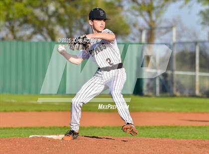 Thumbnail 1 in Pawhuska @ Newkirk photogallery.