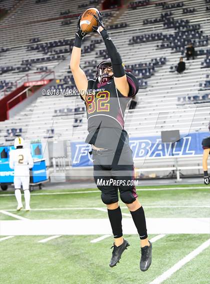 Thumbnail 2 in Salpointe Catholic vs. Saguaro  (AIA 4A Final) photogallery.