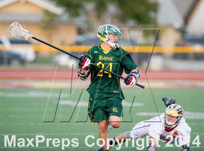 Thumbnail 3 in Royal @ Simi Valley photogallery.