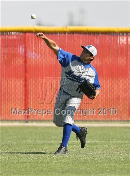 Thumbnail 2 in Centennial vs. Madera (CIF CS D1 Playoffs) photogallery.