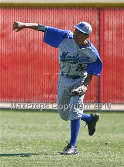 Thumbnail 3 in Centennial vs. Madera (CIF CS D1 Playoffs) photogallery.