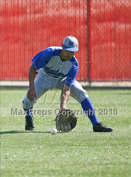 Thumbnail 2 in Centennial vs. Madera (CIF CS D1 Playoffs) photogallery.