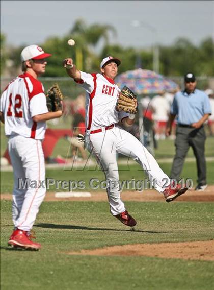 Thumbnail 3 in Centennial vs. Madera (CIF CS D1 Playoffs) photogallery.