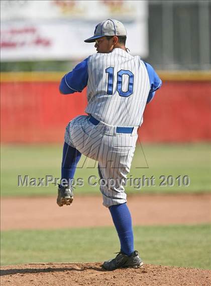 Thumbnail 1 in Centennial vs. Madera (CIF CS D1 Playoffs) photogallery.