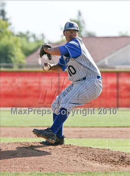 Thumbnail 2 in Centennial vs. Madera (CIF CS D1 Playoffs) photogallery.