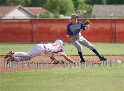 Thumbnail 2 in Centennial vs. Madera (CIF CS D1 Playoffs) photogallery.