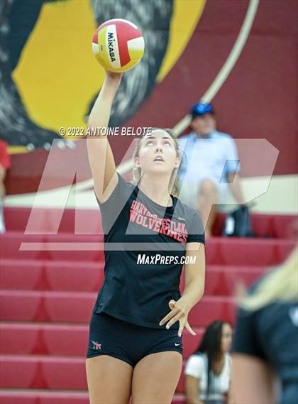 Thumbnail 2 in Harvard-Westlake @ Woodrow Wilson photogallery.