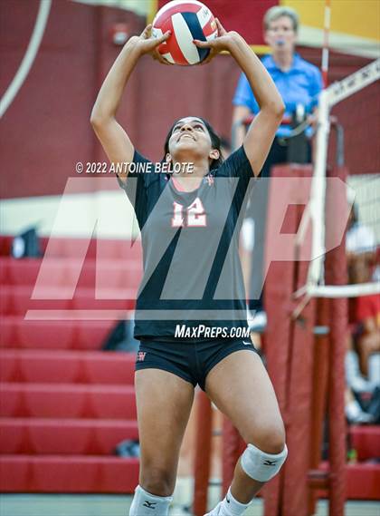 Thumbnail 2 in Harvard-Westlake @ Woodrow Wilson photogallery.