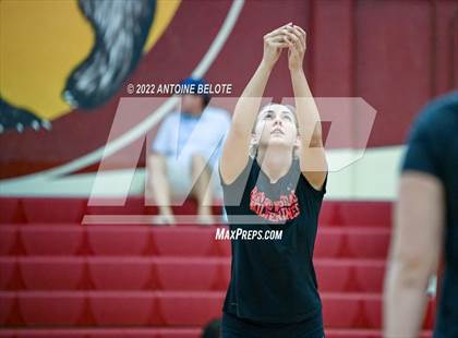 Thumbnail 1 in Harvard-Westlake @ Woodrow Wilson photogallery.