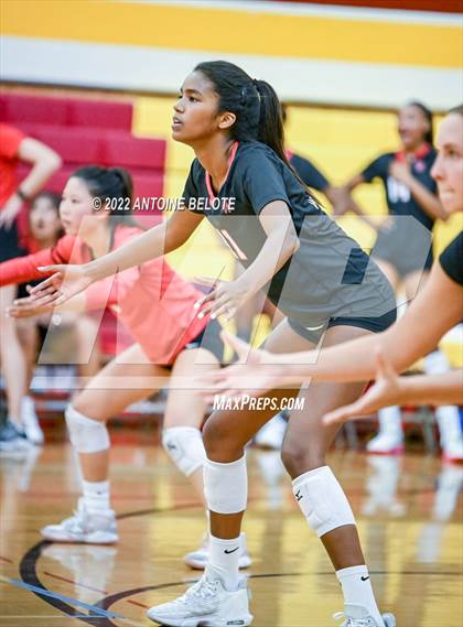 Thumbnail 3 in Harvard-Westlake @ Woodrow Wilson photogallery.