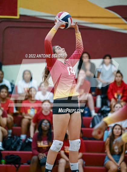 Thumbnail 3 in Harvard-Westlake @ Woodrow Wilson photogallery.