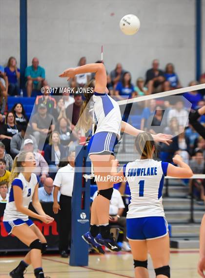Thumbnail 3 in Snowflake vs. Fountain Hills (AIA 3A Final) photogallery.