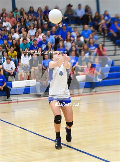 Thumbnail 3 in Snowflake vs. Fountain Hills (AIA 3A Final) photogallery.