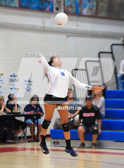 Thumbnail 2 in Snowflake vs. Fountain Hills (AIA 3A Final) photogallery.