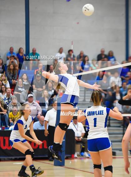 Thumbnail 2 in Snowflake vs. Fountain Hills (AIA 3A Final) photogallery.