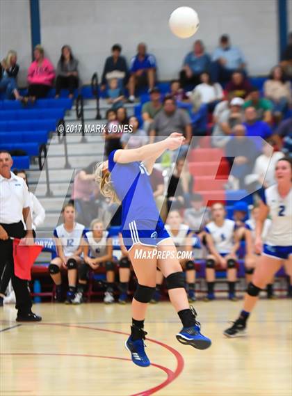 Thumbnail 2 in Snowflake vs. Fountain Hills (AIA 3A Final) photogallery.