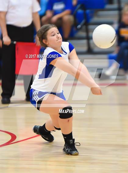 Thumbnail 2 in Snowflake vs. Fountain Hills (AIA 3A Final) photogallery.