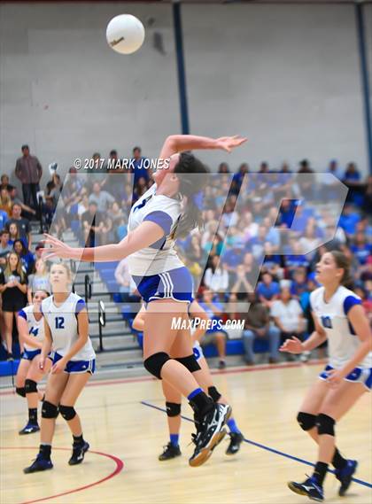 Thumbnail 2 in Snowflake vs. Fountain Hills (AIA 3A Final) photogallery.