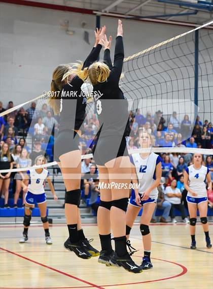 Thumbnail 1 in Snowflake vs. Fountain Hills (AIA 3A Final) photogallery.