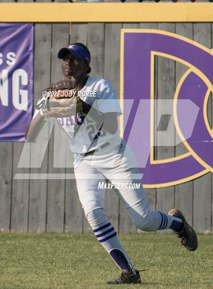 Thumbnail 3 in Hernando vs. DeSoto Central photogallery.