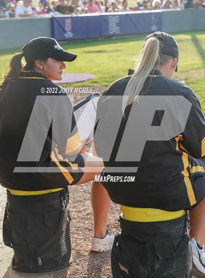 Thumbnail 1 in Hernando vs. DeSoto Central photogallery.