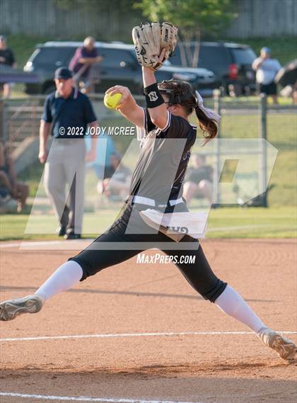 Thumbnail 2 in Hernando vs. DeSoto Central photogallery.