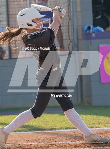 Thumbnail 1 in Hernando vs. DeSoto Central photogallery.